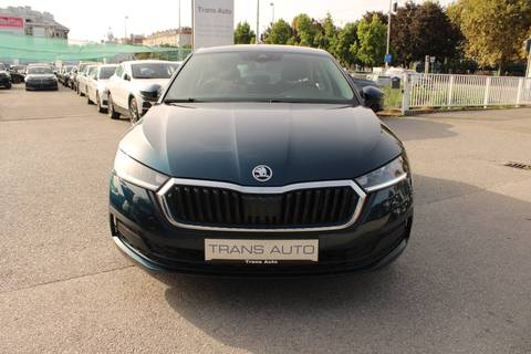 2022 Škoda Octavia — sličica 2