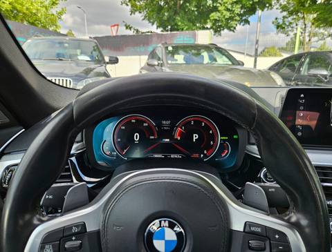 2018 BMW Serija 5 — sličica 11