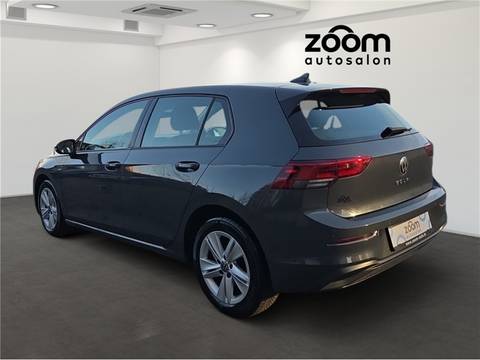 2022 Volkswagen Golf — sličica 3