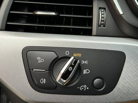 2015 Audi A4 Avant — sličica 8