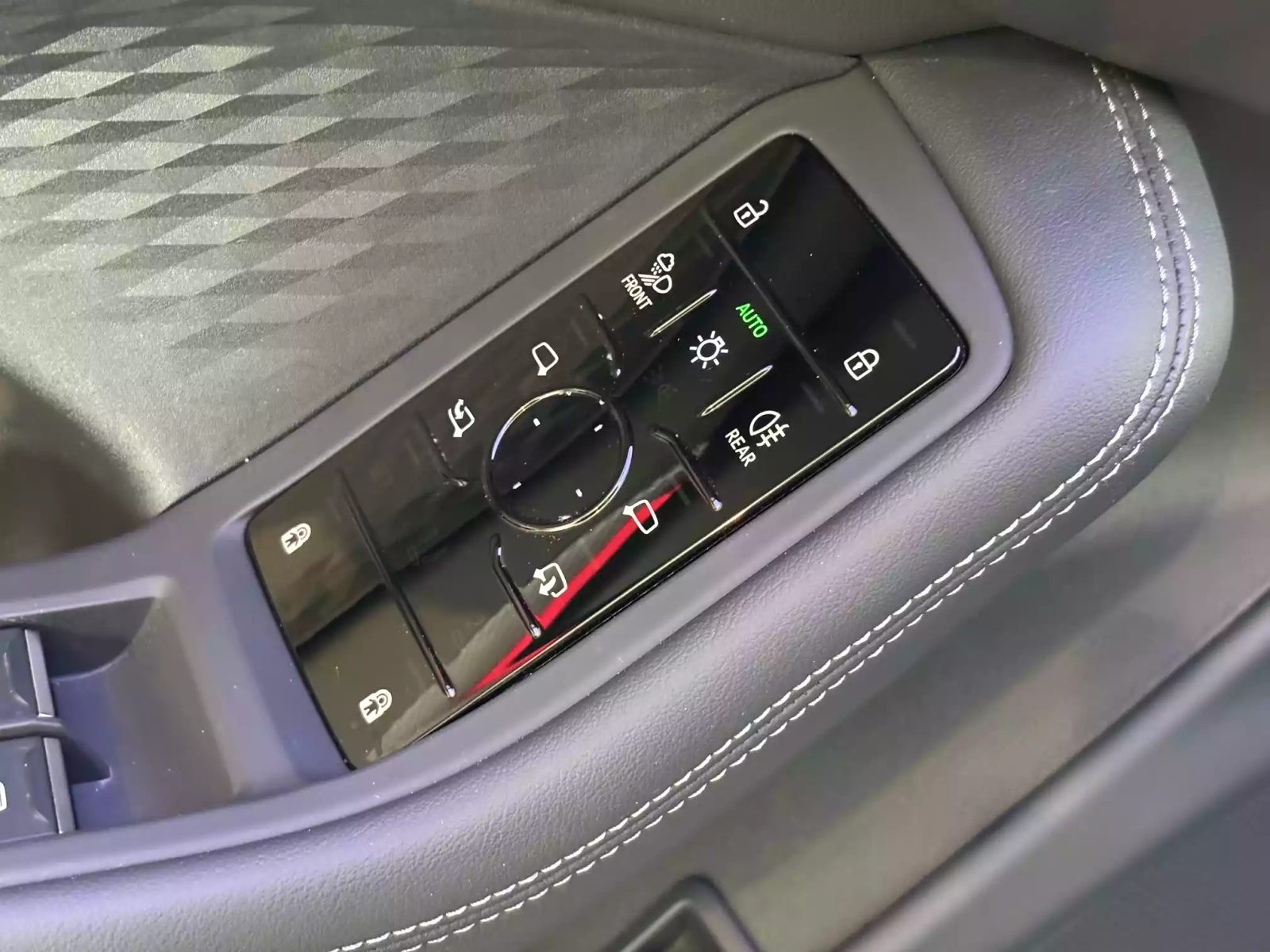 2025 Audi A6 — fotografija 30