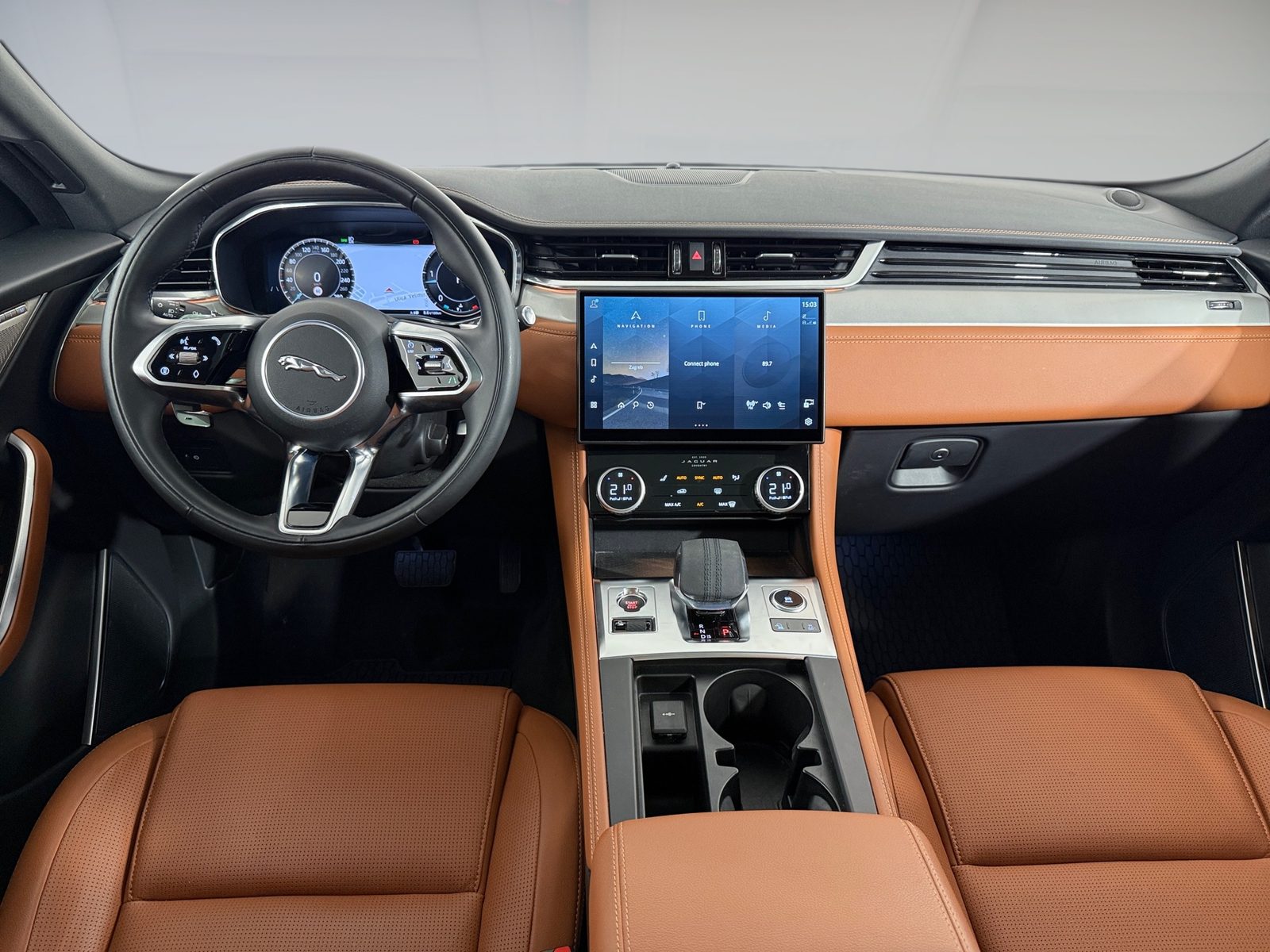 2025 Jaguar F-Pace — fotografija 20