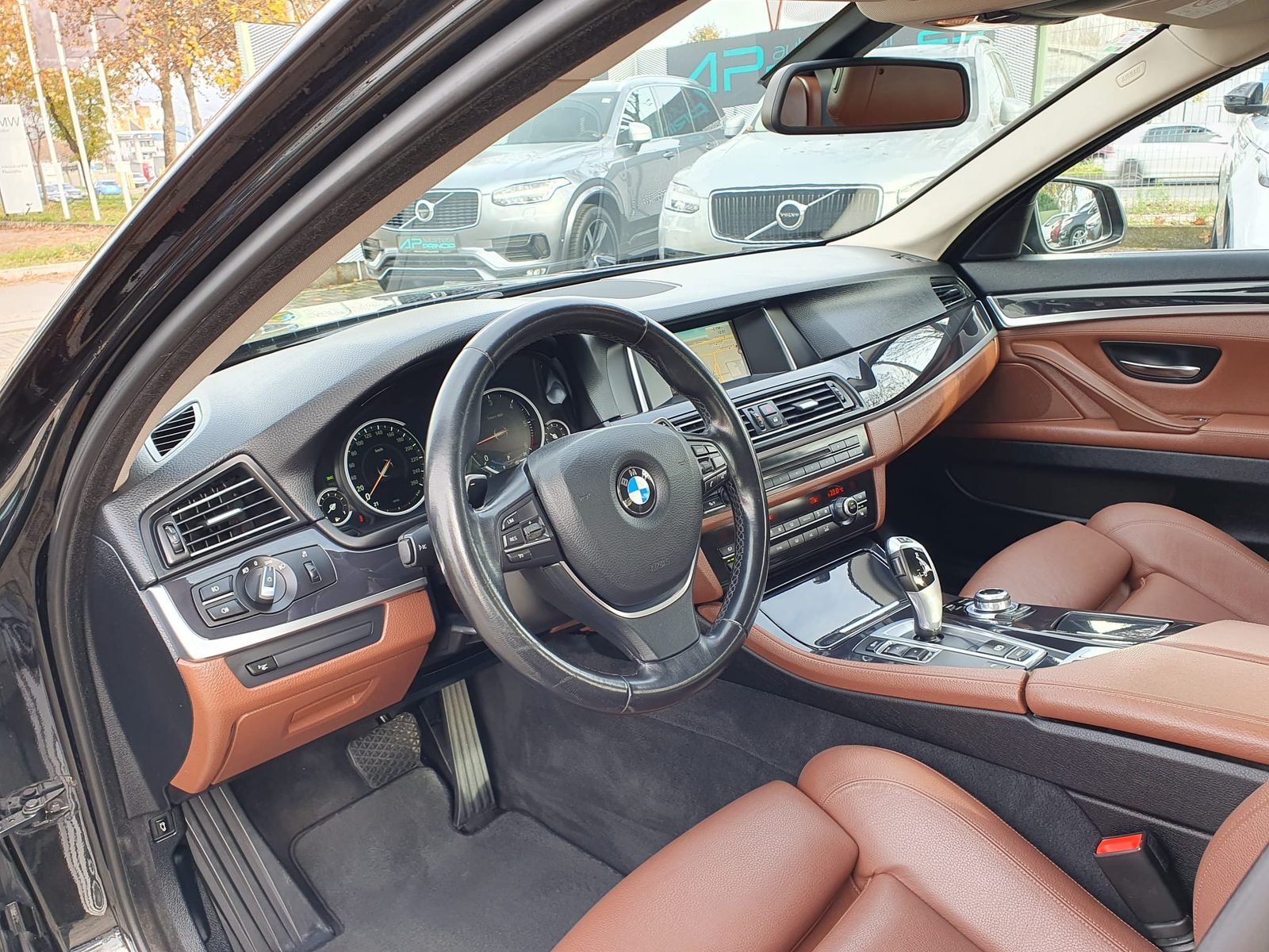 2015 BMW Serija 5 — fotografija 8