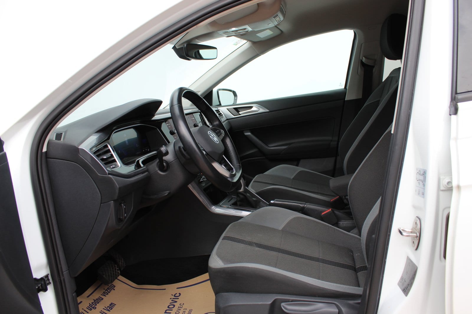 2024 Volkswagen Polo — fotografija 8