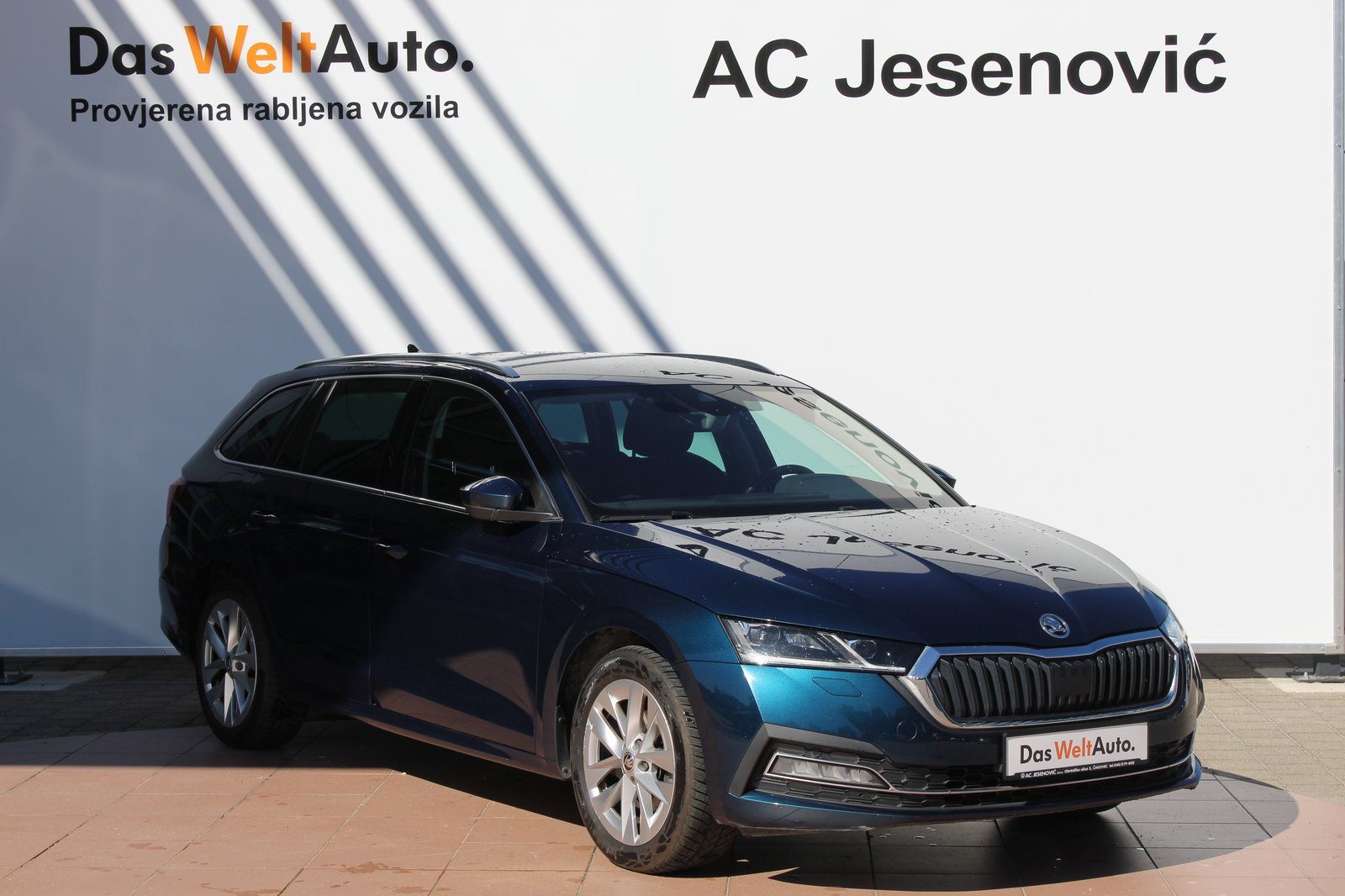 2020 Škoda Octavia Combi — fotografija 3