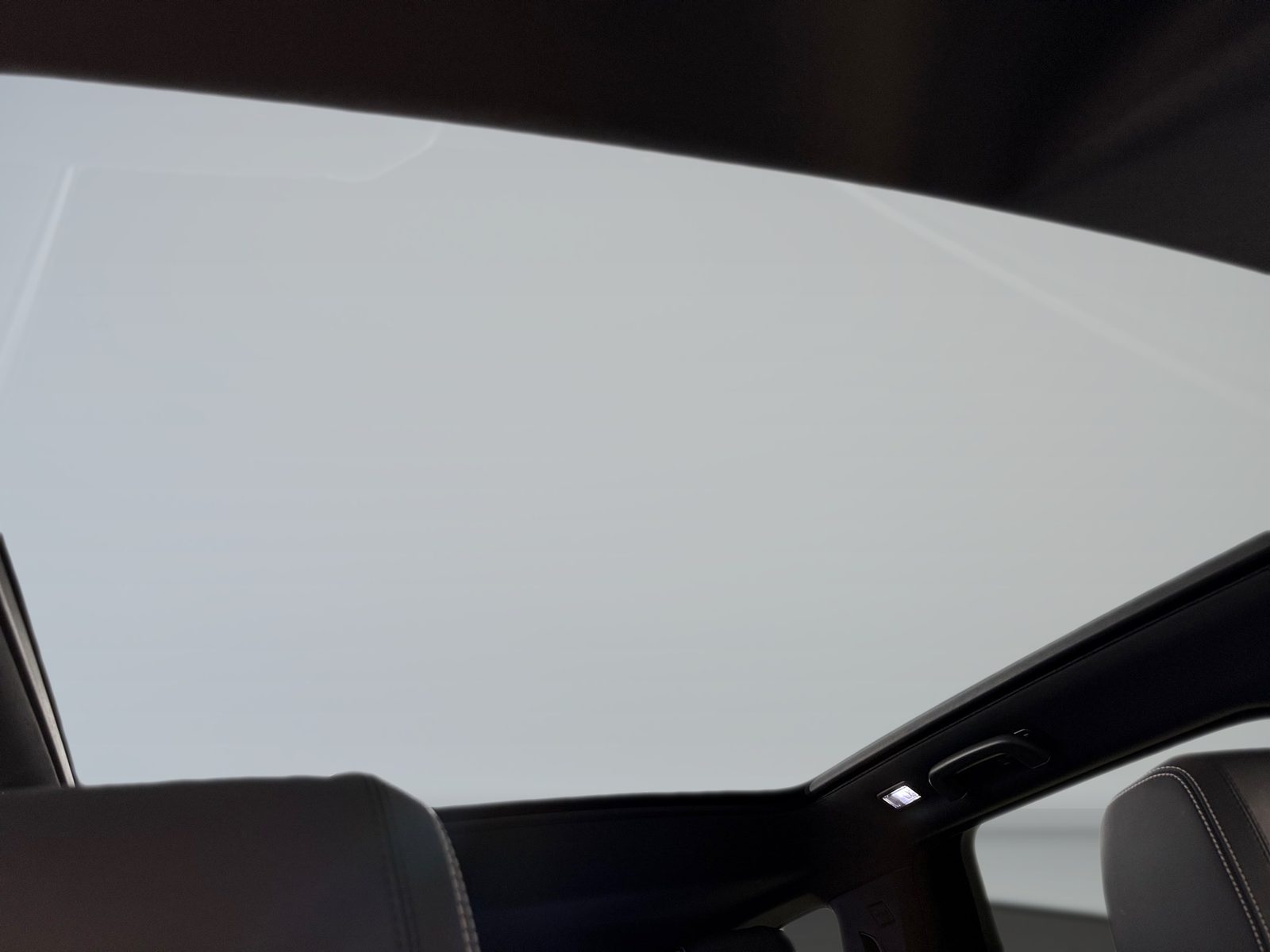 2025 Land Rover Discovery Sport — fotografija 16