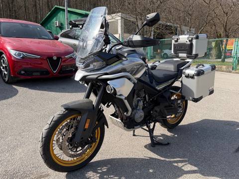 2022 CF Moto