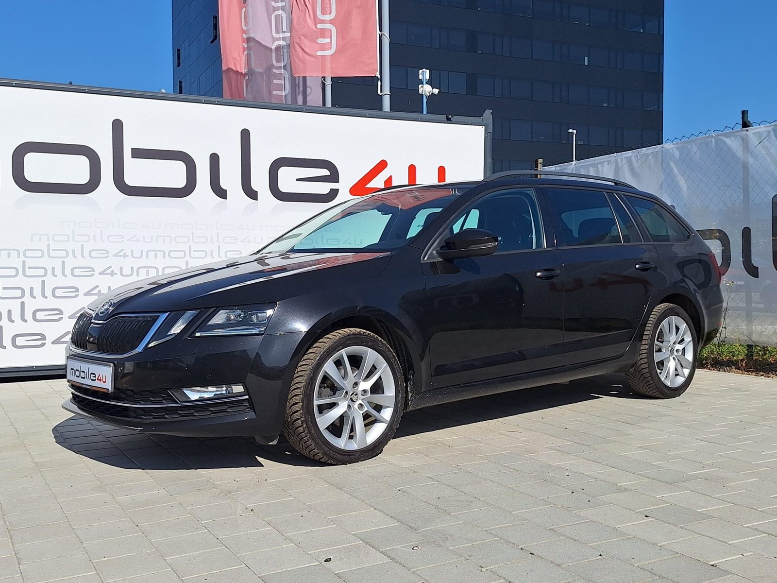 2019 Škoda Octavia Combi — fotografija 3