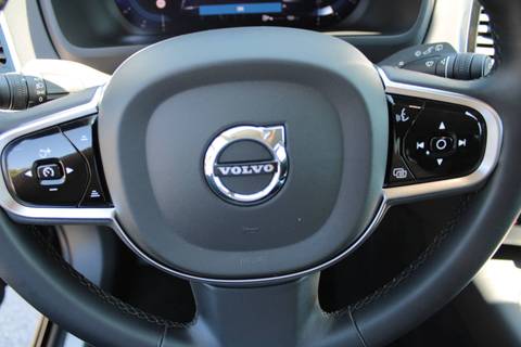 2023 Volvo XC90 — sličica 19