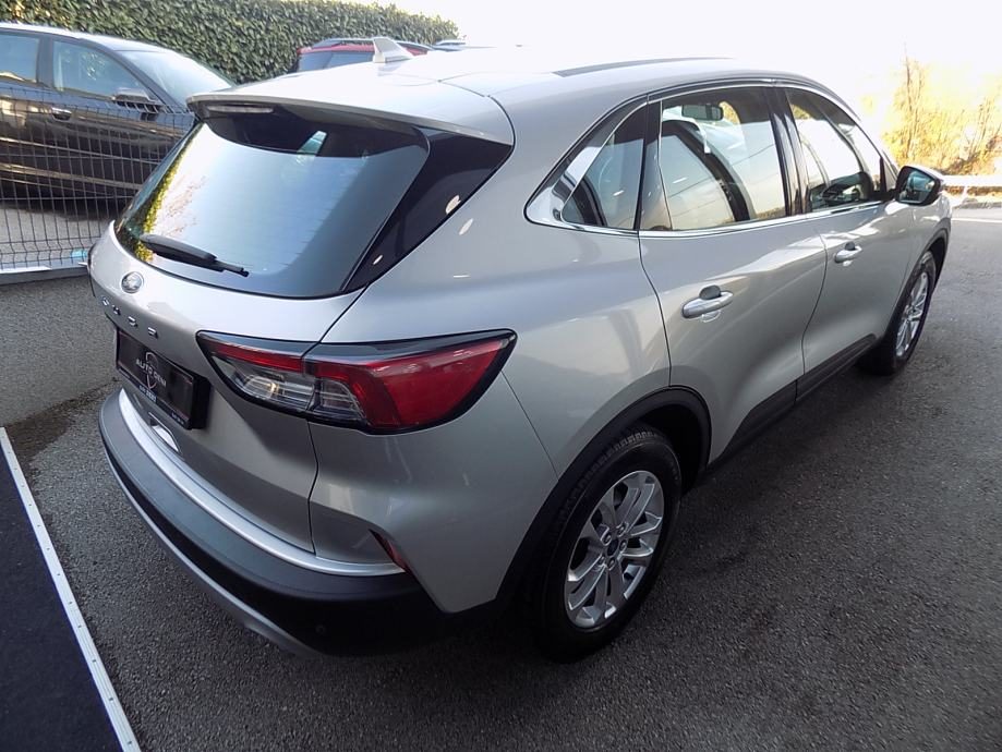 2021 Ford Kuga — fotografija 12