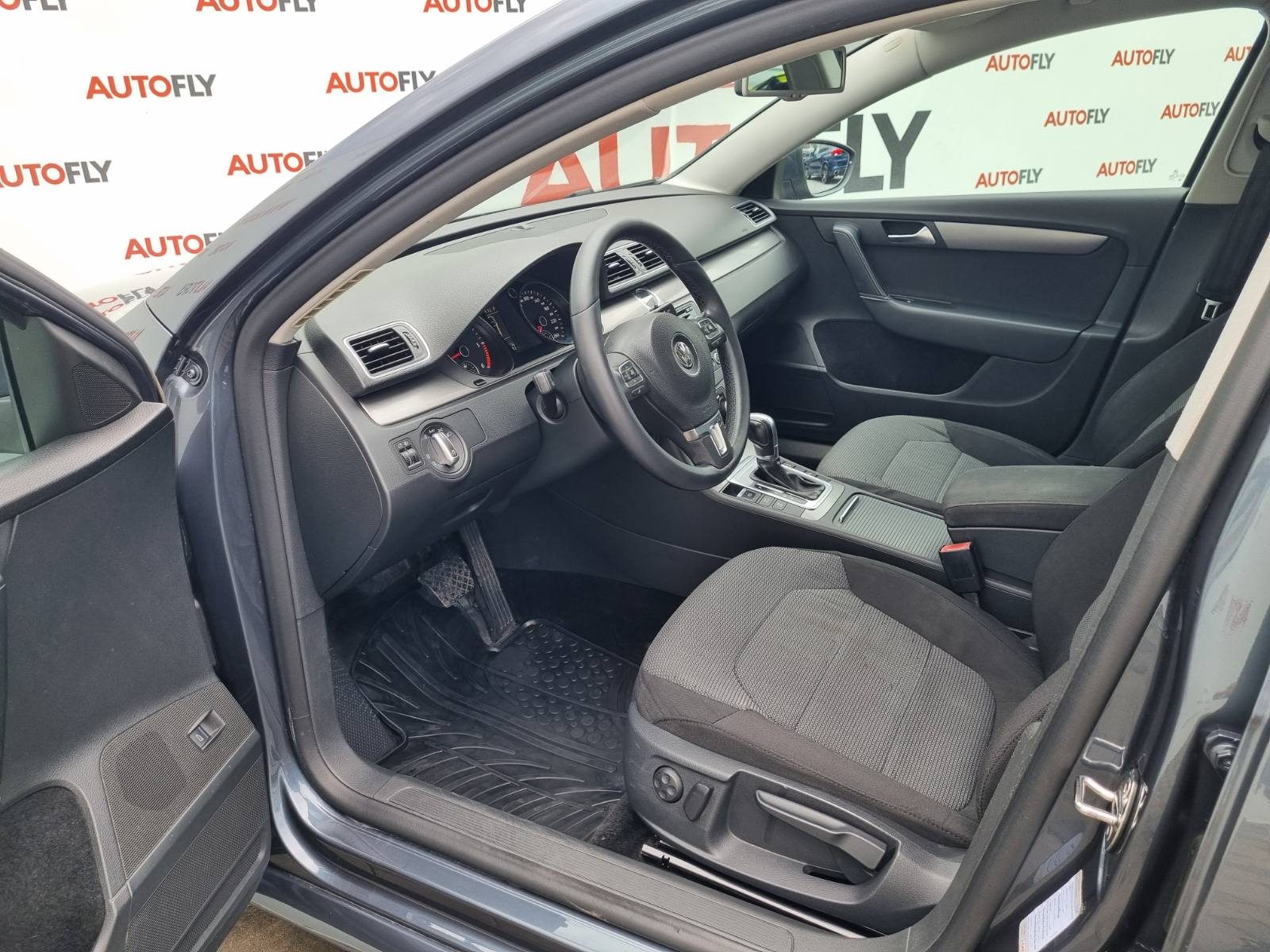 2015 Volkswagen Passat — fotografija 16