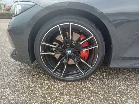 2022 BMW Serija 3 — sličica 12