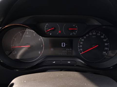 2020 Opel Crossland X — sličica 11