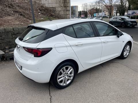 2021 Opel Astra — sličica 5
