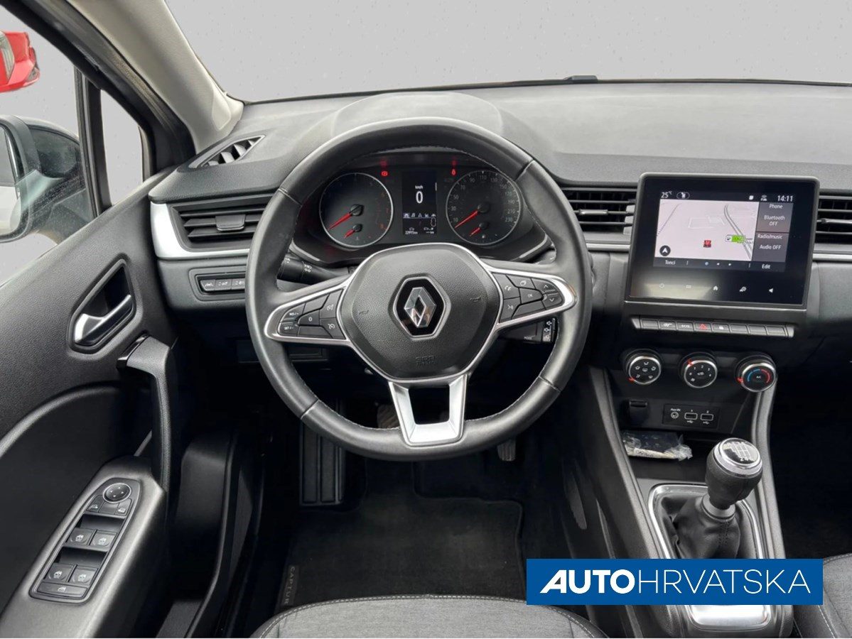 2023 Renault Captur — fotografija 6