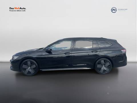 2025 Volkswagen Passat R-Line — sličica 2