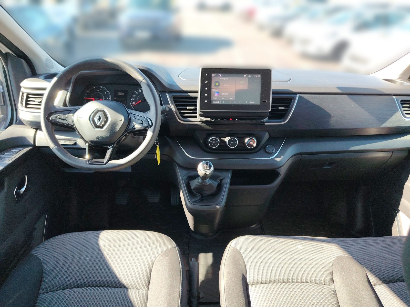 2023 Renault Trafic — fotografija 20