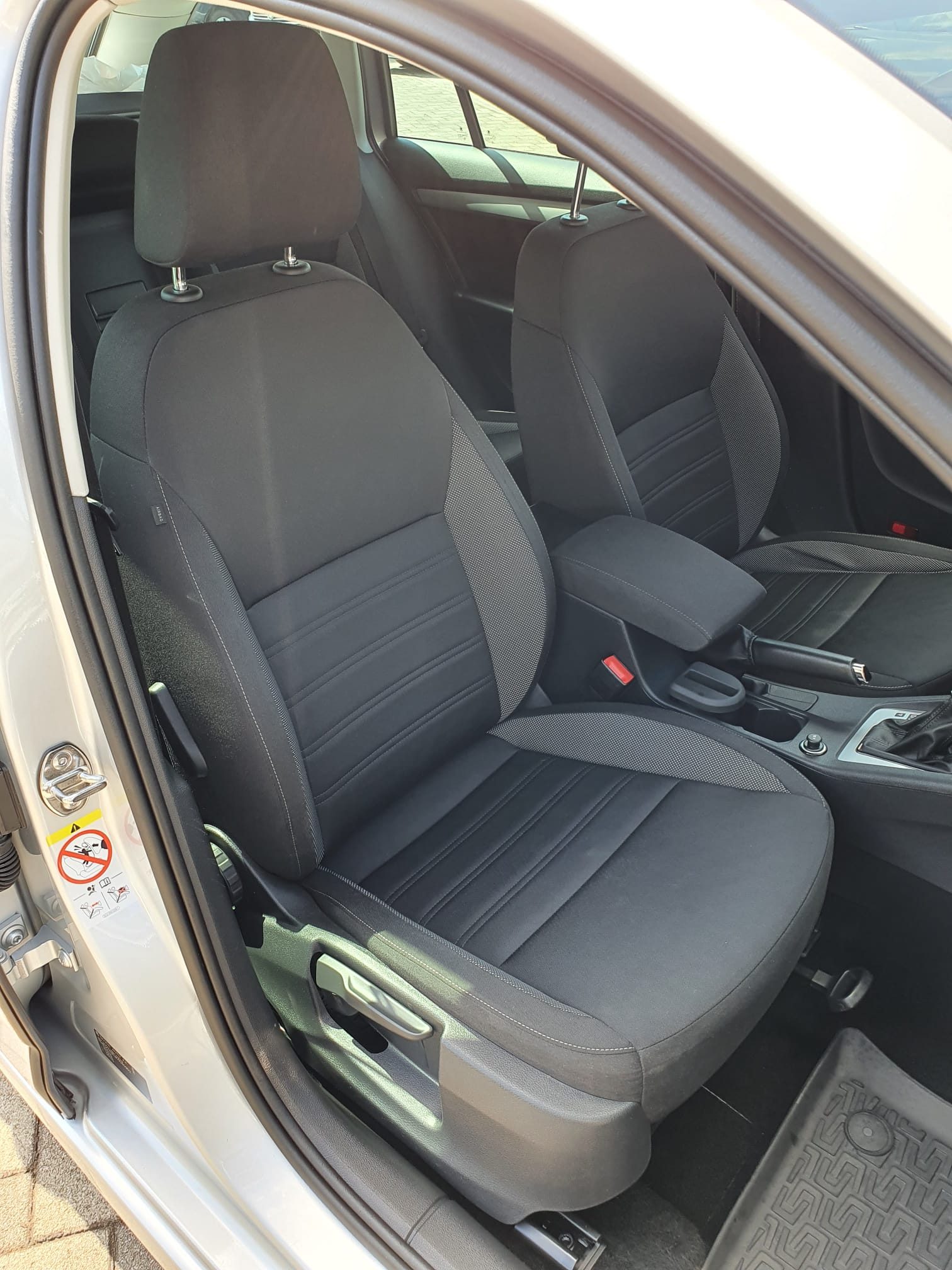 2018 Škoda Octavia Combi — fotografija 19