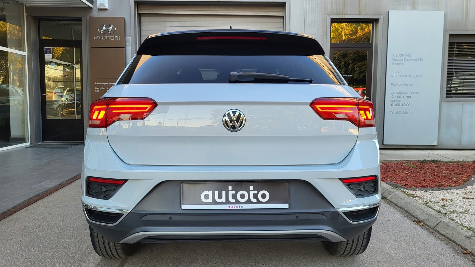 2019 Volkswagen T-Roc — fotografija 7