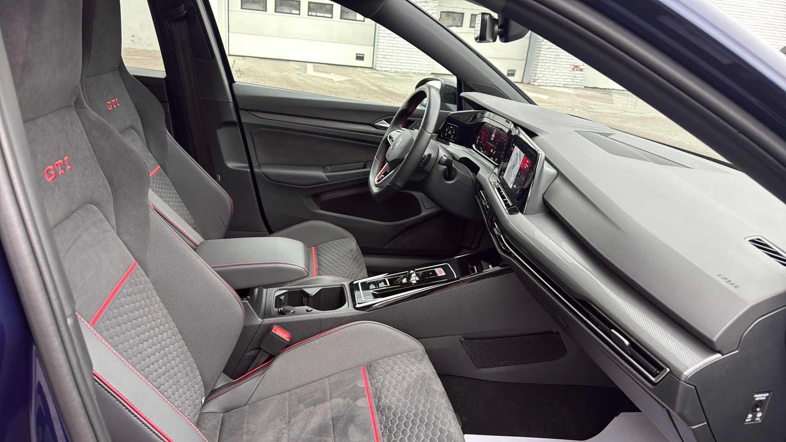 2024 Volkswagen Golf — fotografija 9