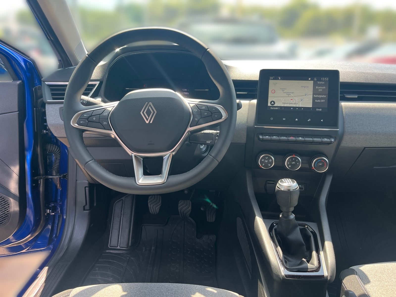 2025 Renault Clio — fotografija 12