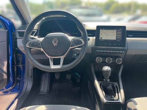 2025 Renault Clio — sličica 12