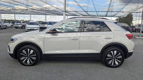 2025 Volkswagen T-Roc — sličica 9