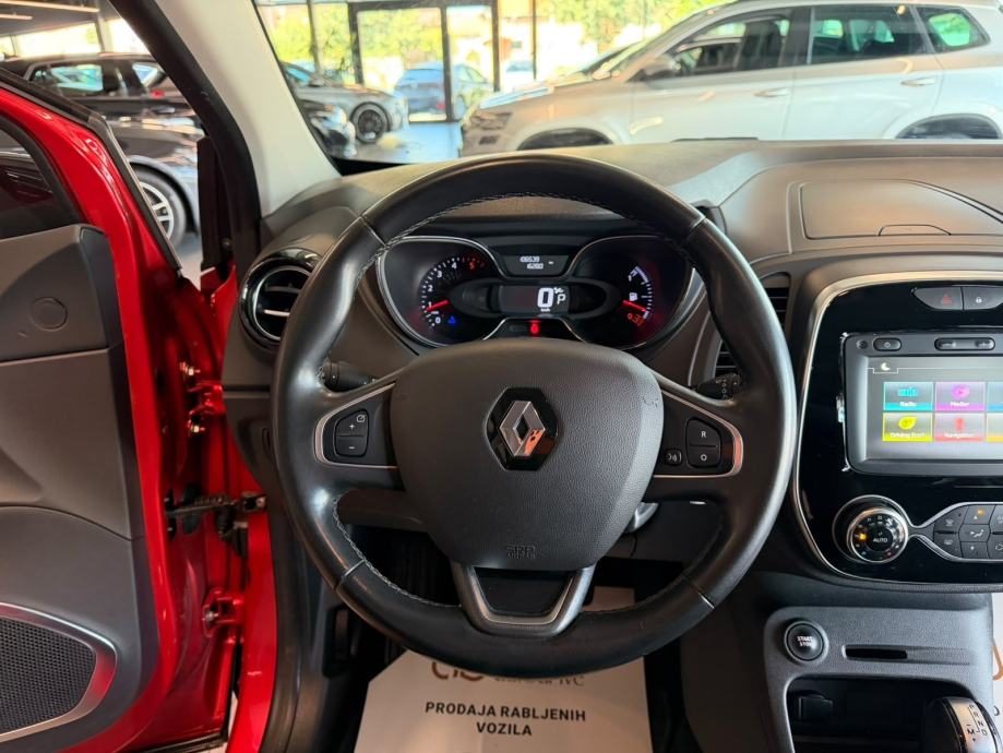 2019 Renault Captur — fotografija 19