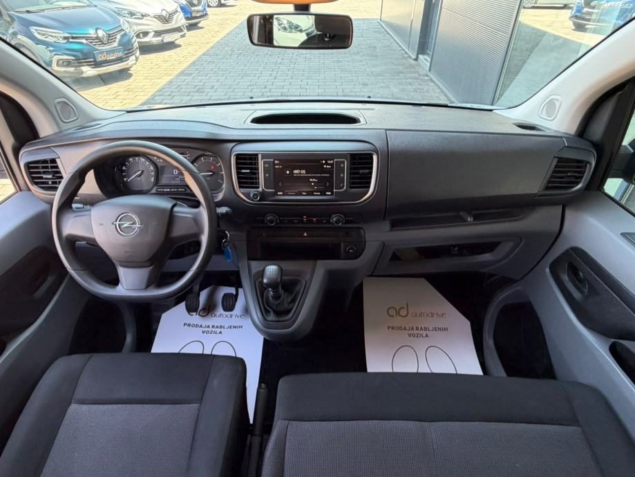 2022 Opel Vivaro — fotografija 16