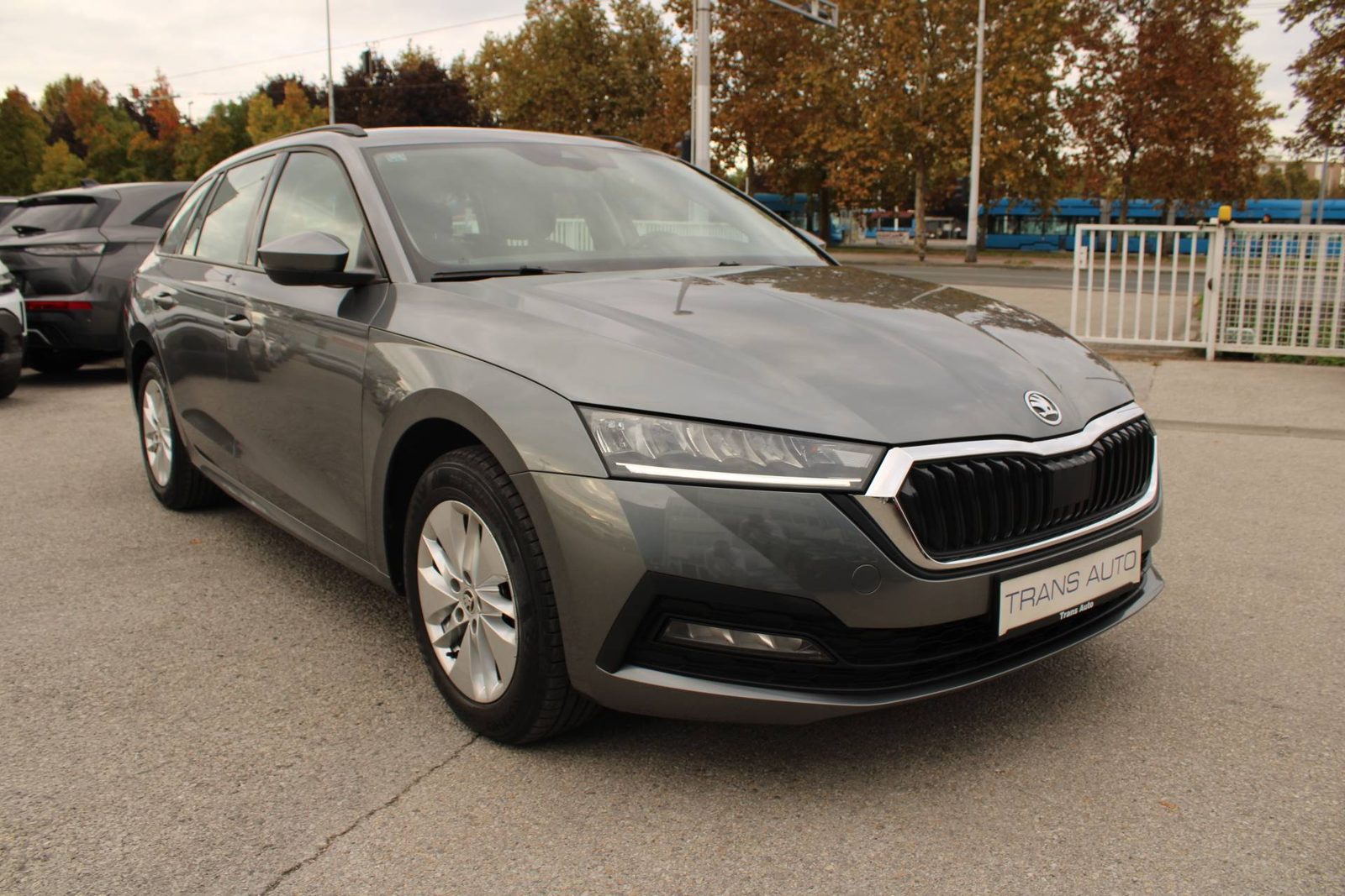 2022 Škoda Octavia Combi — fotografija 3