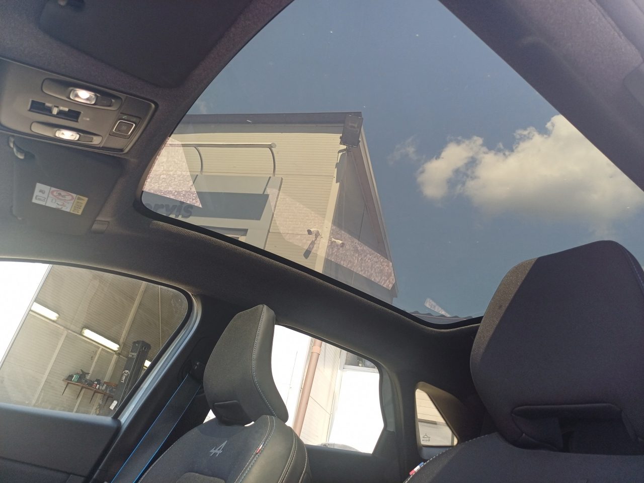 2025 Renault Symbioz — fotografija 14