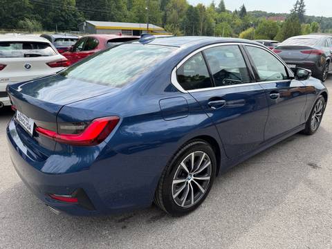 2022 BMW Serija 3 Advantage — sličica 2