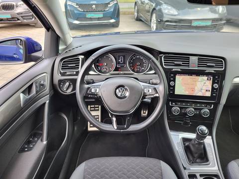 2019 Volkswagen Golf VII — sličica 17