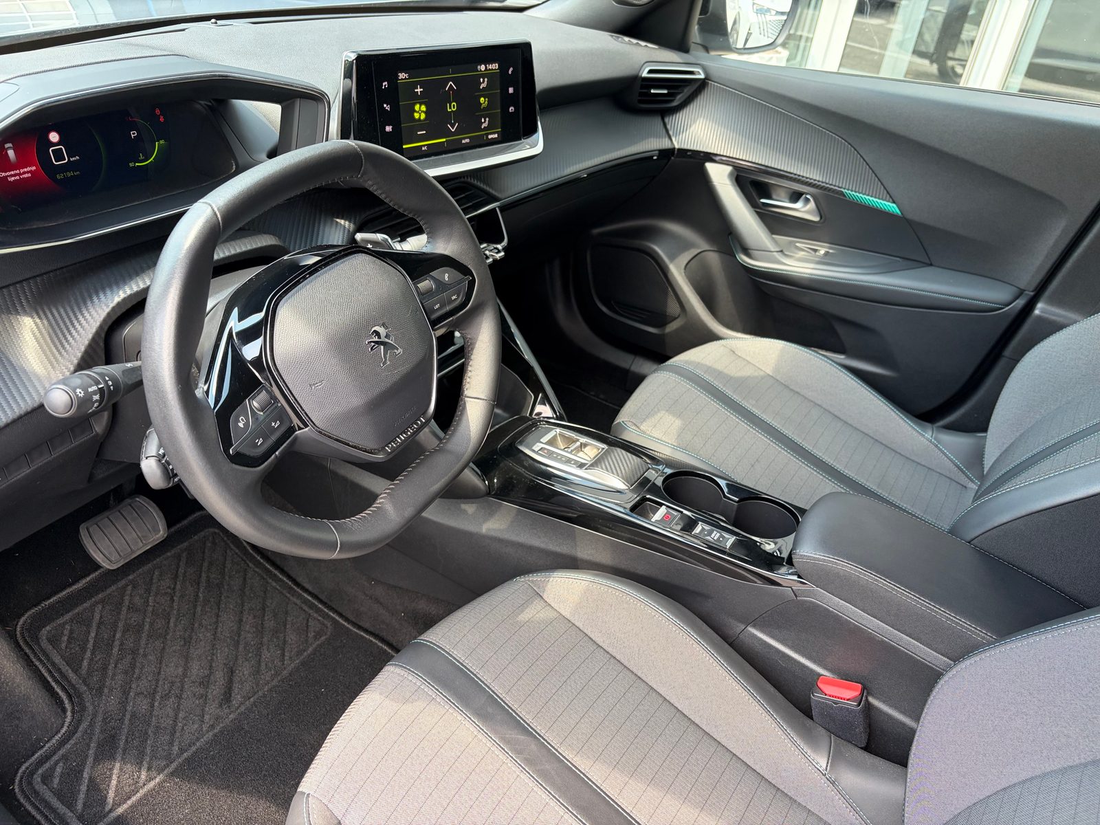 2023 Peugeot 2008 — fotografija 7
