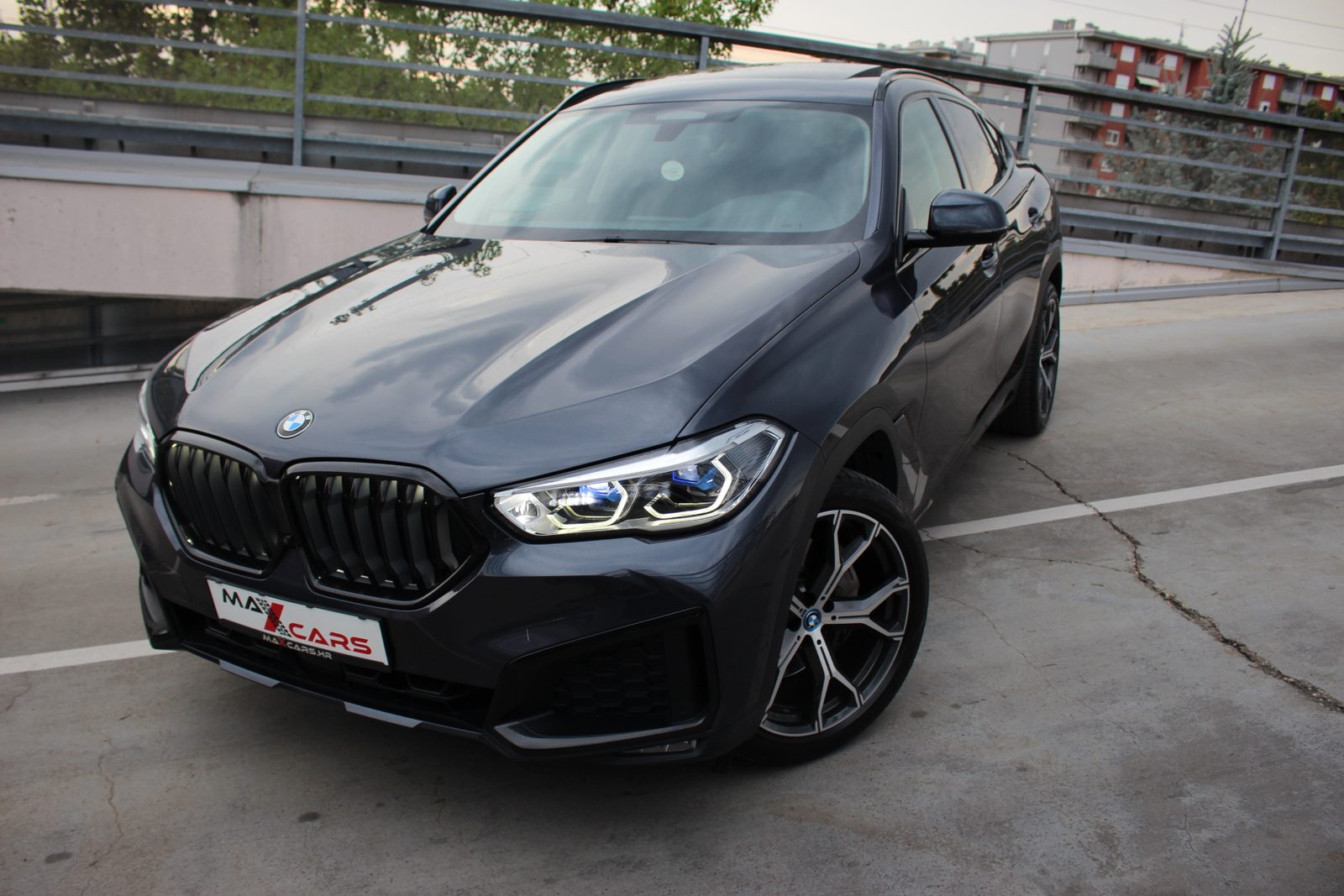 2020 BMW X6 — fotografija 14