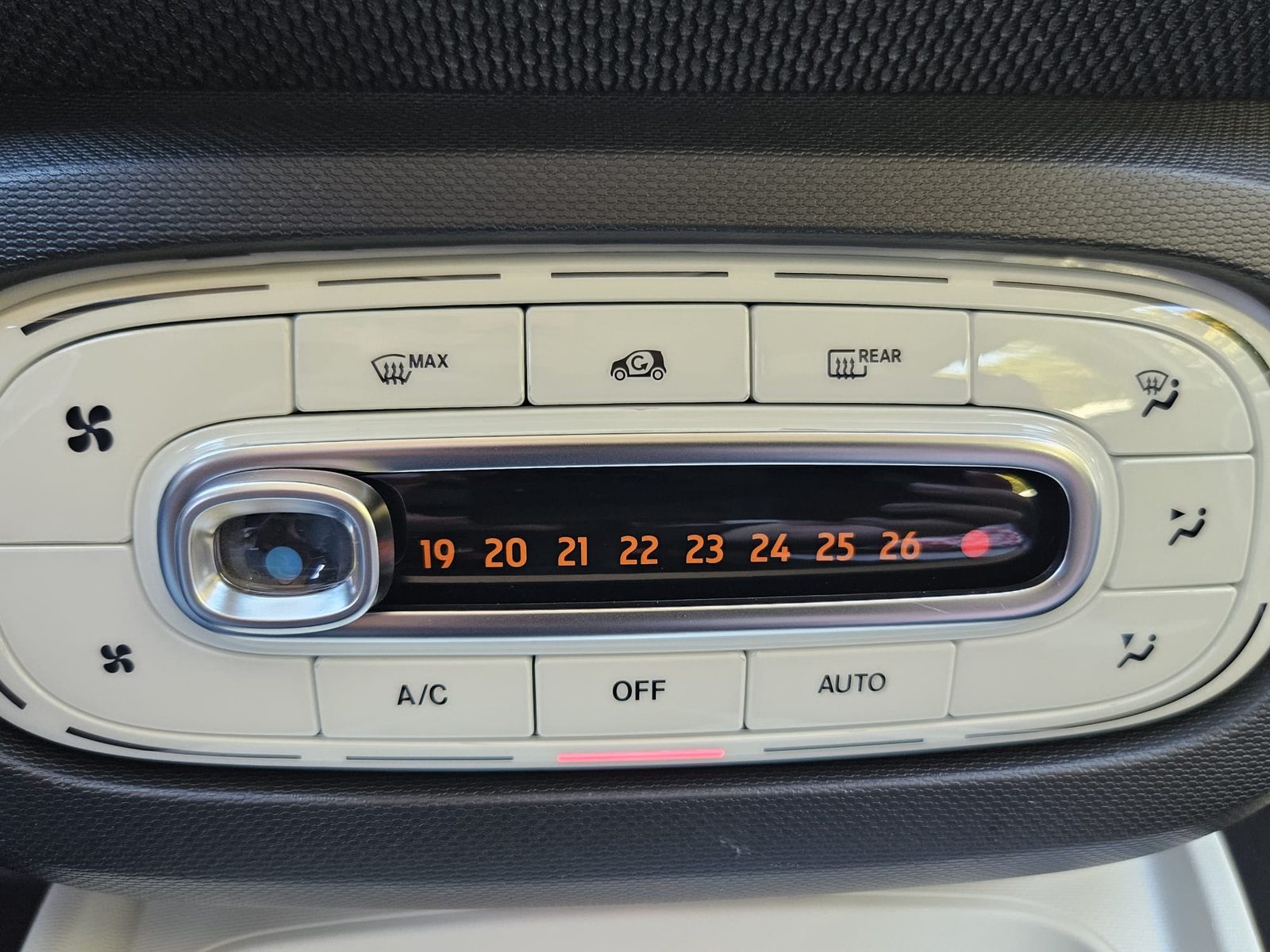 2018 Smart forfour — fotografija 18
