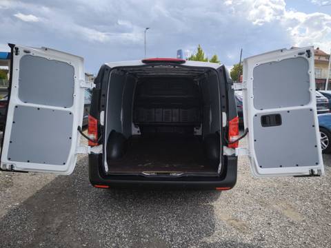 2021 Mercedes-Benz Vito — sličica 9