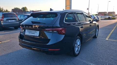 2023 Škoda Octavia — sličica 7