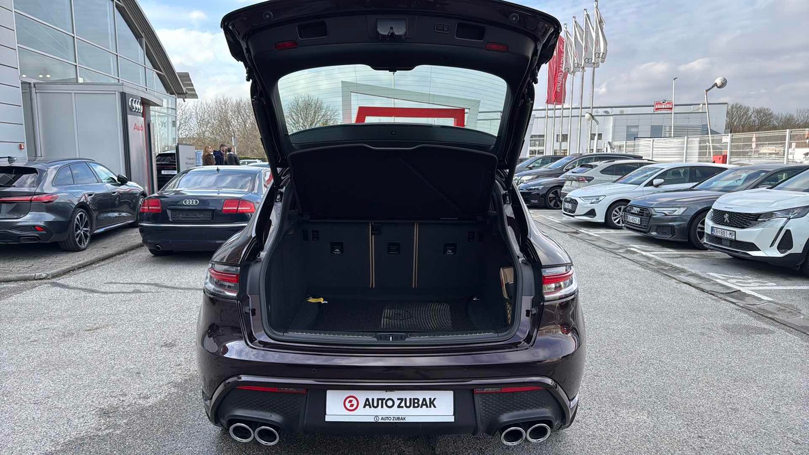 2024 Porsche Macan — fotografija 12