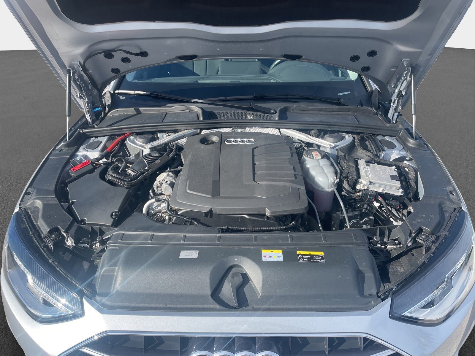 2023 Audi A4 — fotografija 19