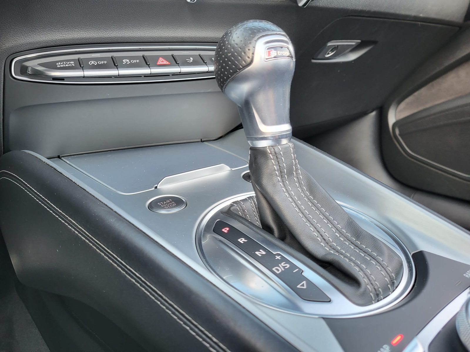2015 Audi TT S line — fotografija 16
