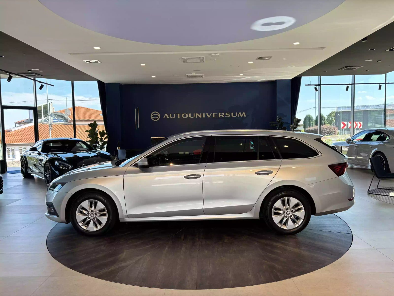 2021 Škoda Octavia — fotografija 7