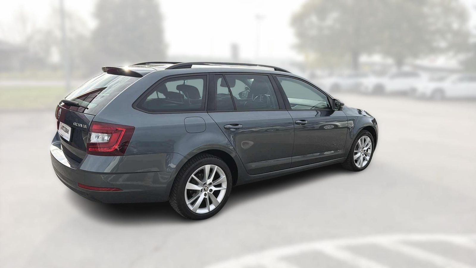 2017 Škoda Octavia Combi — fotografija 7