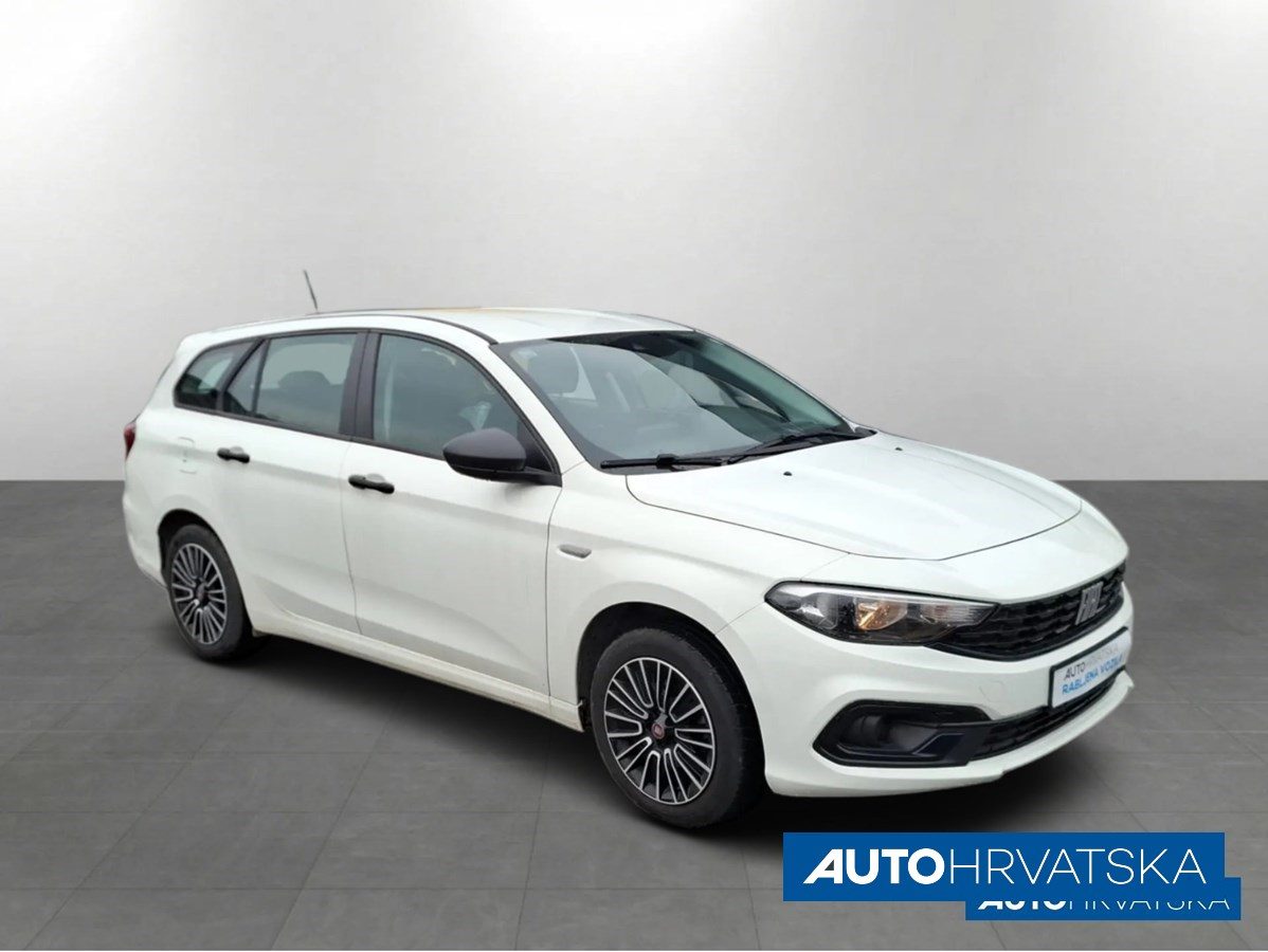 2023 Fiat Tipo — fotografija 4