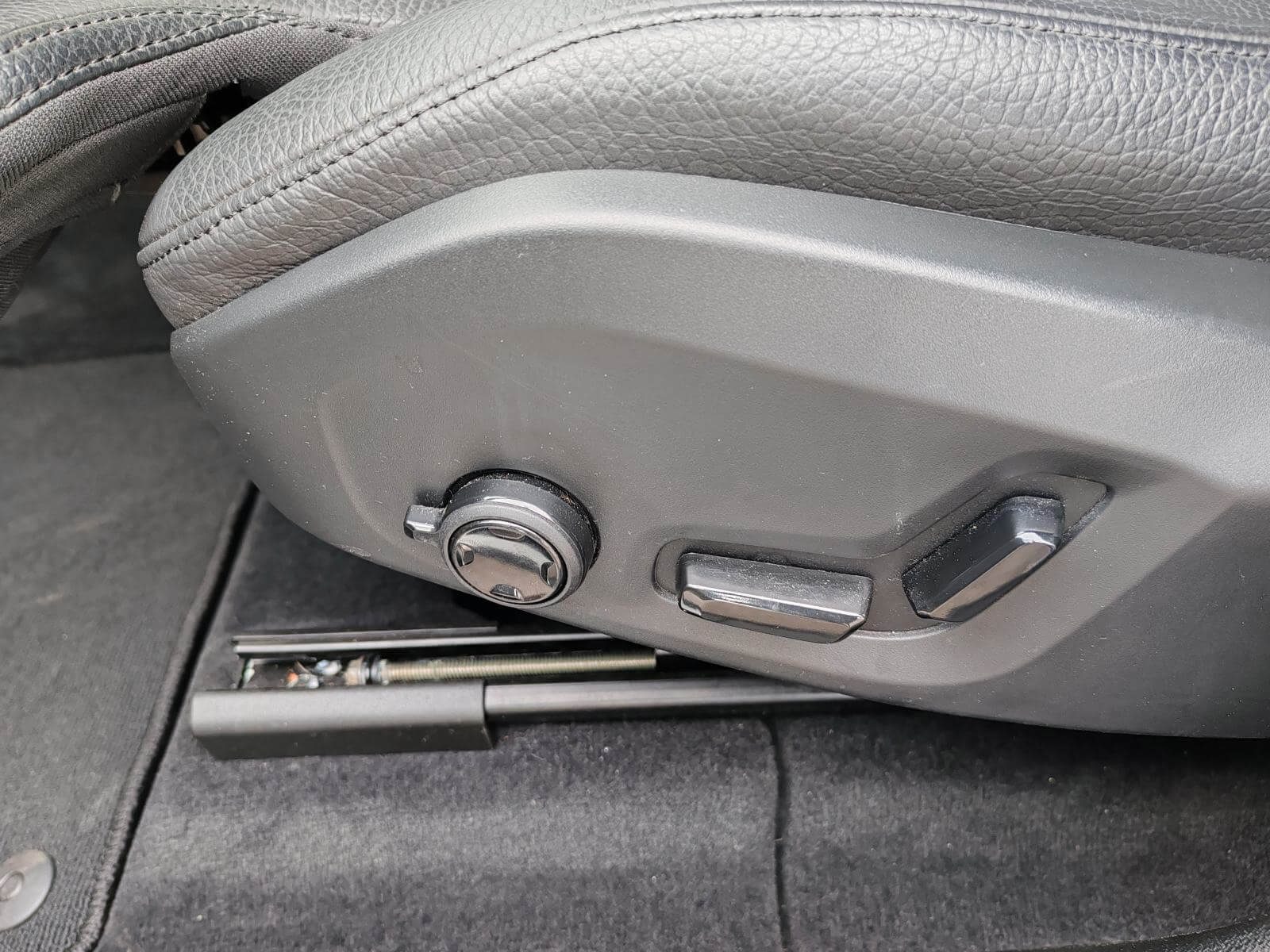 2023 Volvo XC60 — fotografija 18