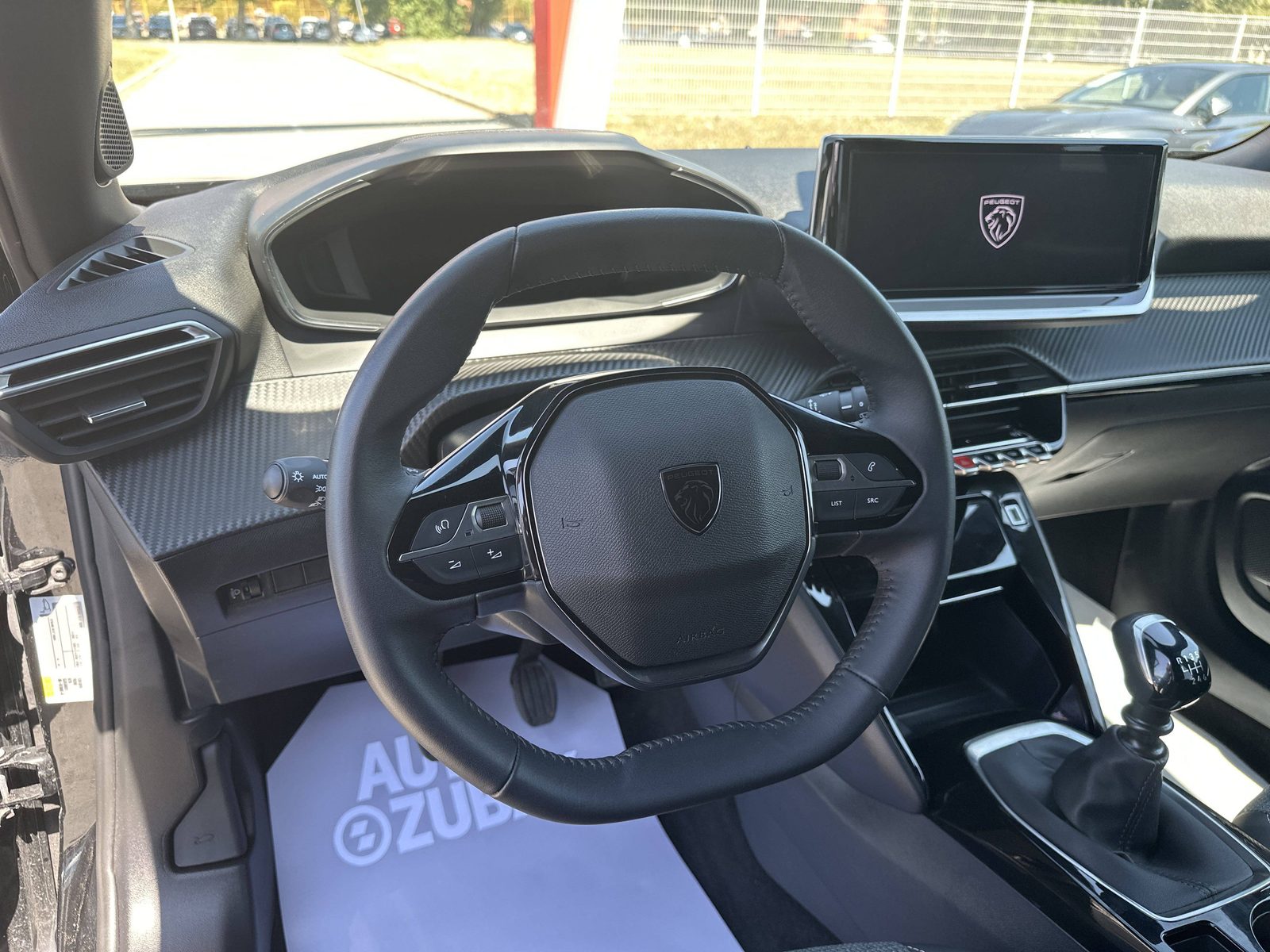 2025 Peugeot 2008 — fotografija 27