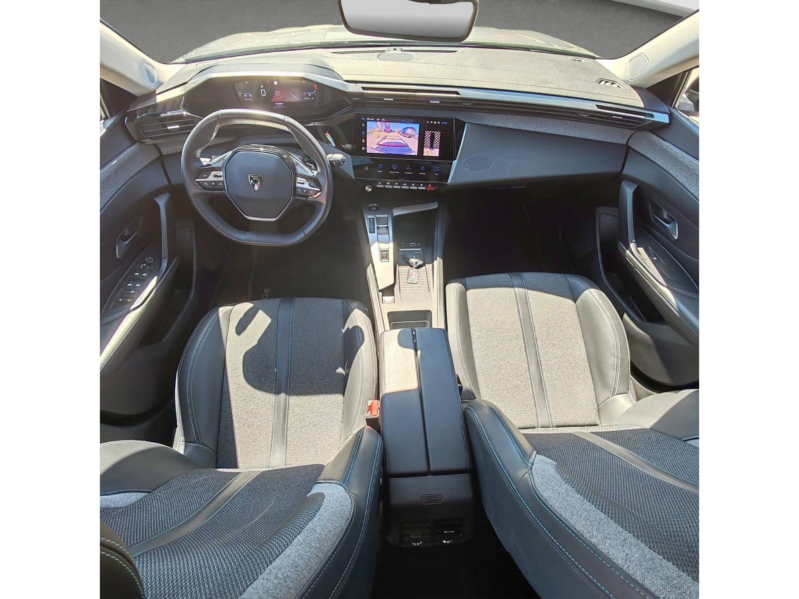 2023 Peugeot 308 — fotografija 11