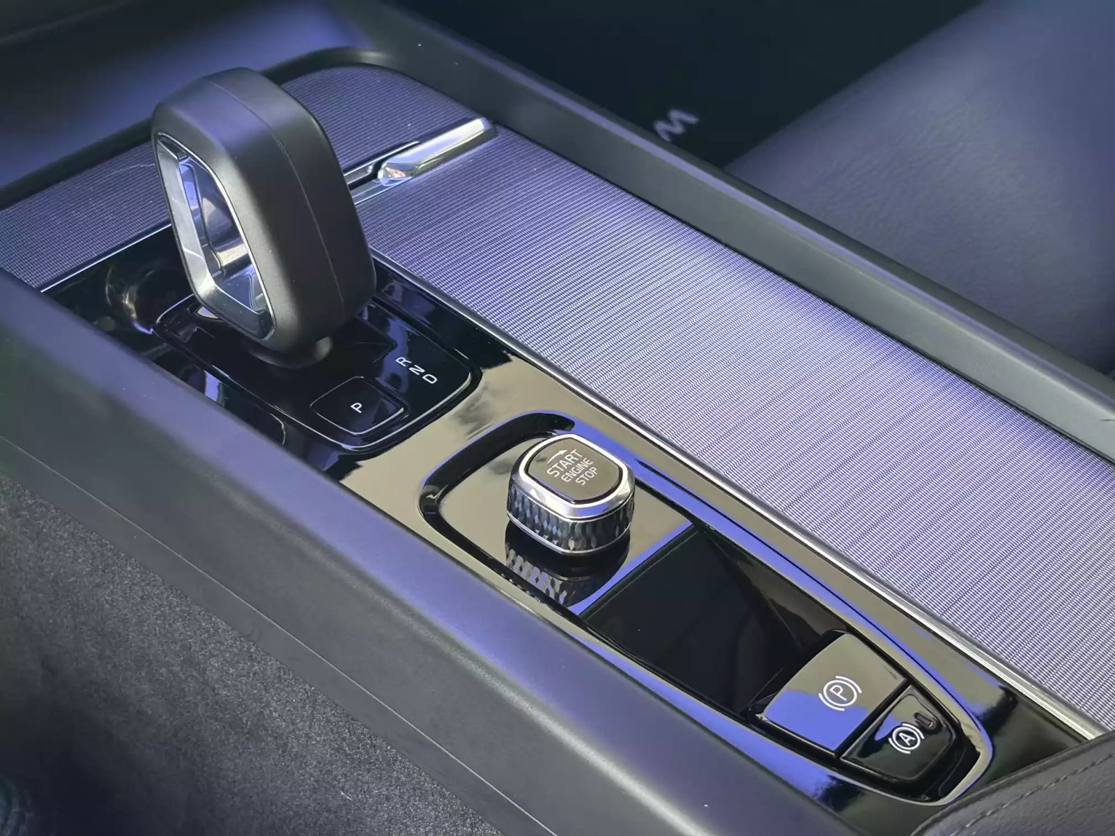 2023 Volvo XC60 — fotografija 26