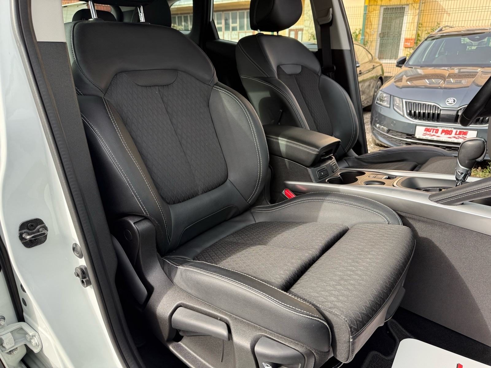2019 Renault Kadjar — fotografija 18
