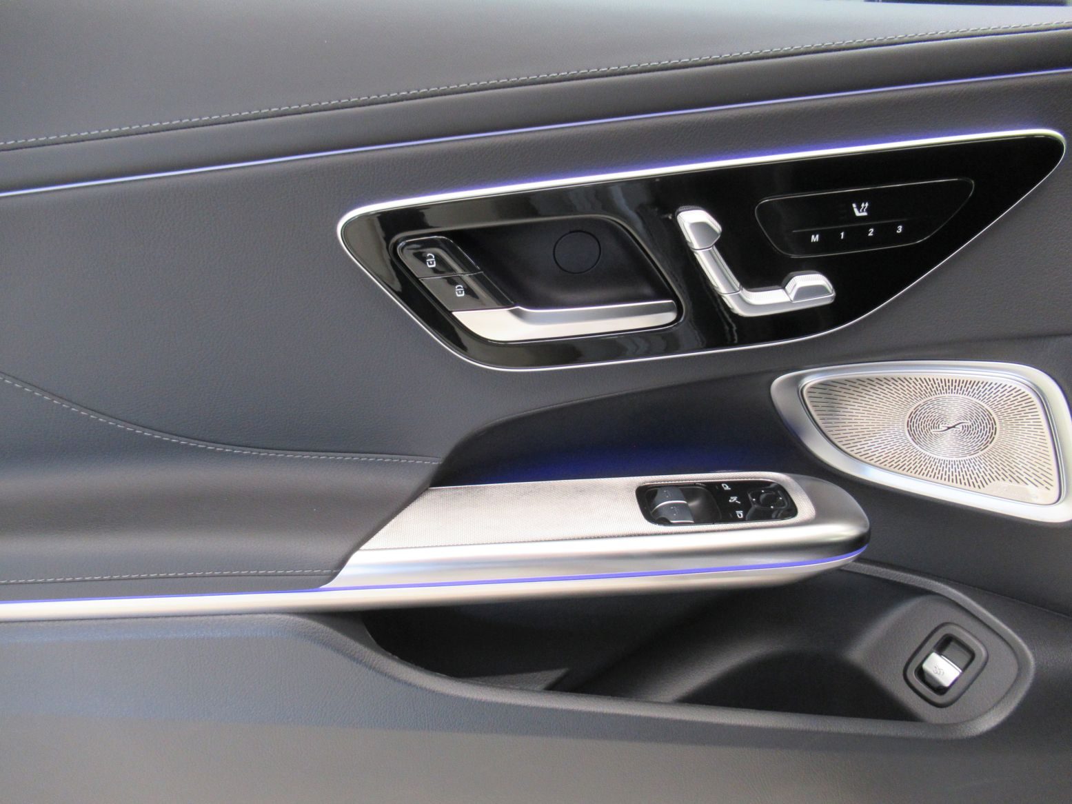 2025 Mercedes-Benz CLE AMG Line — fotografija 18